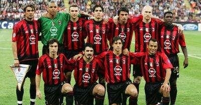 详解棒球规则中的界外球接捕判罚当球在界外区域反弹后的守备要求